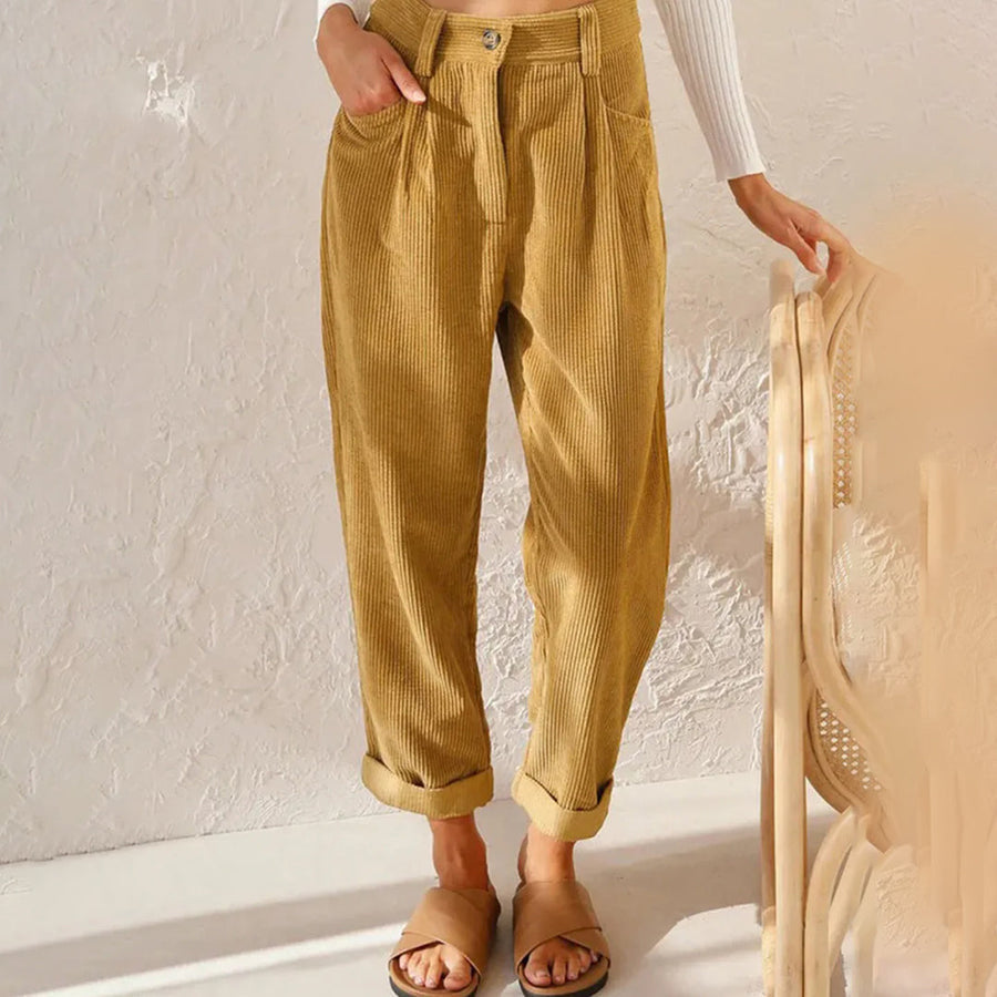 Elantha - un pantalon de printemps élégant et confortable pour une allure fraîche.