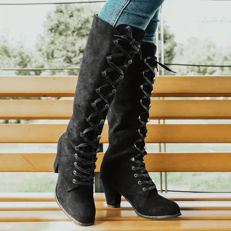 LEONA - Bottes stylées pour femmes avec des talons stables