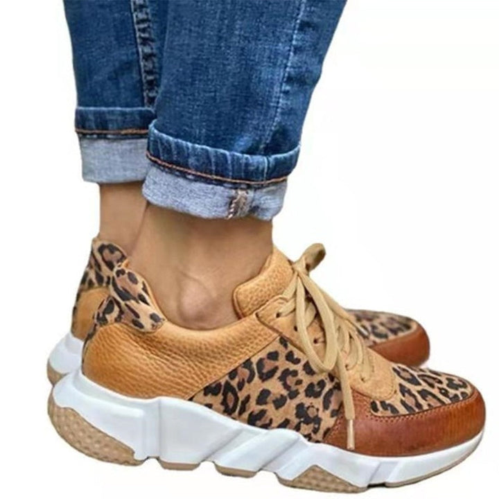 CELINE - Des baskets stylées pour femmes pour un look moderne