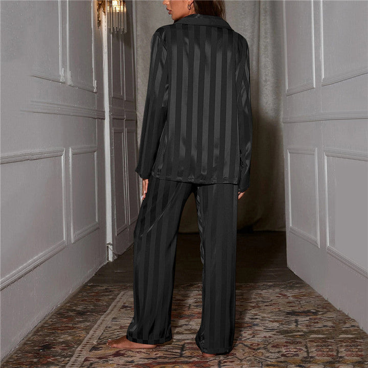 Pia - Pyjama en soie élégant pour femme