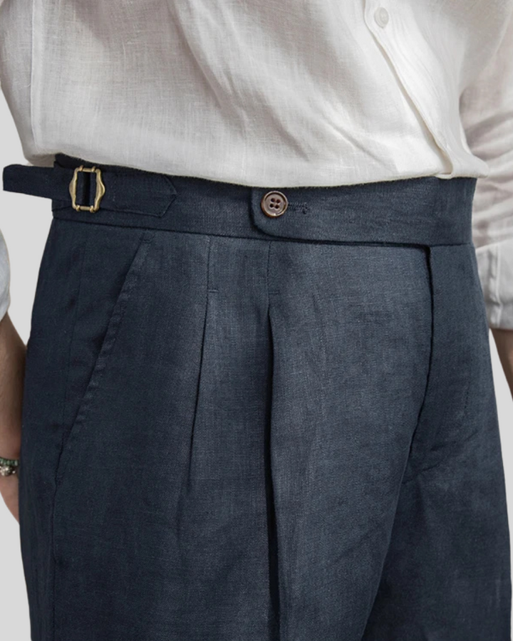 Short plissé bleu navy élégant - Style et confort pour toutes les occasions