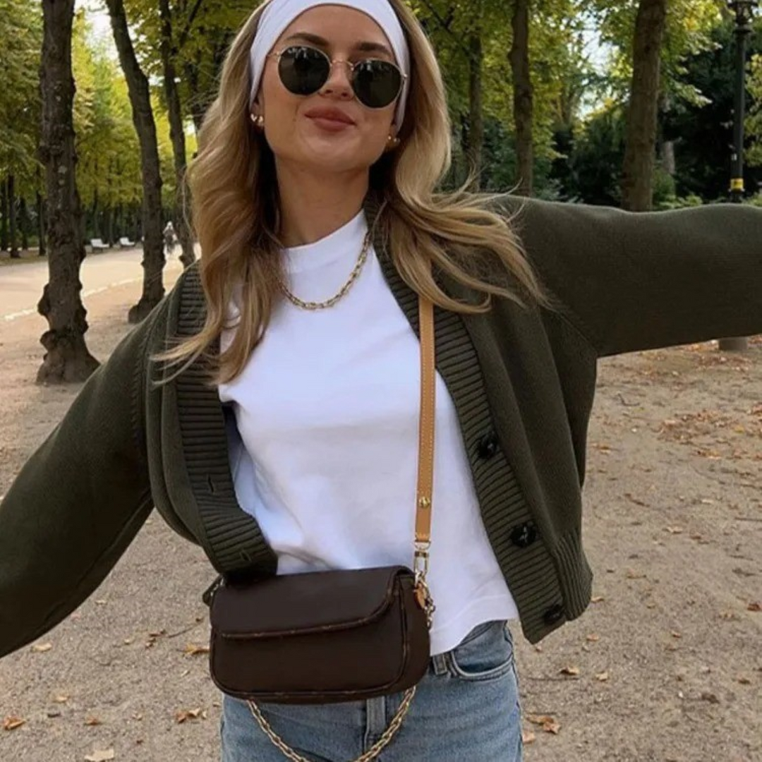 Ilani - Superbes gilets en V avec un col V en olive pour un look élégant et confortable
