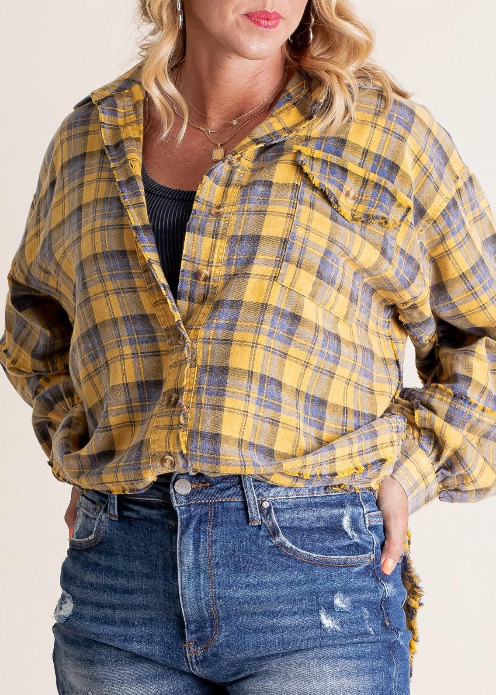 Blanka | Veste en flanelle rétro oversize au style élégant avec bords bruts et poches pratiques