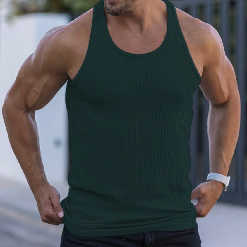 Débardeur homme à côtes stylé - Haut sans manches cintré pour le sport et les moments décontractés.