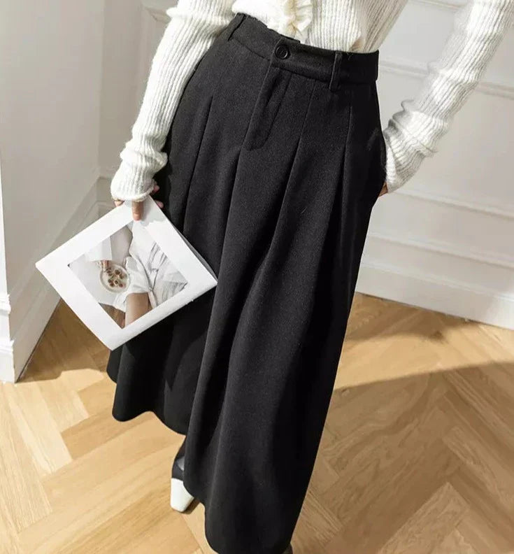 Quinne - Jupe plissée longue élégante classique pour femmes pour un look intemporel et stylé.