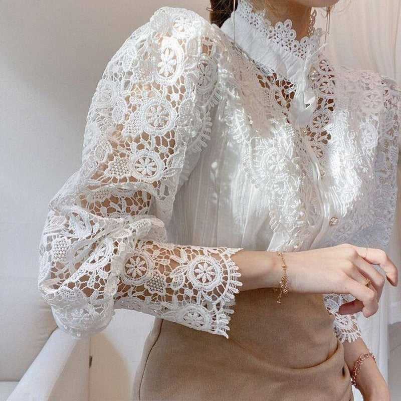 Zahirah - Blouse élégante pour femmes avec manches bouffantes et un col haut raffiné pour un look chic.