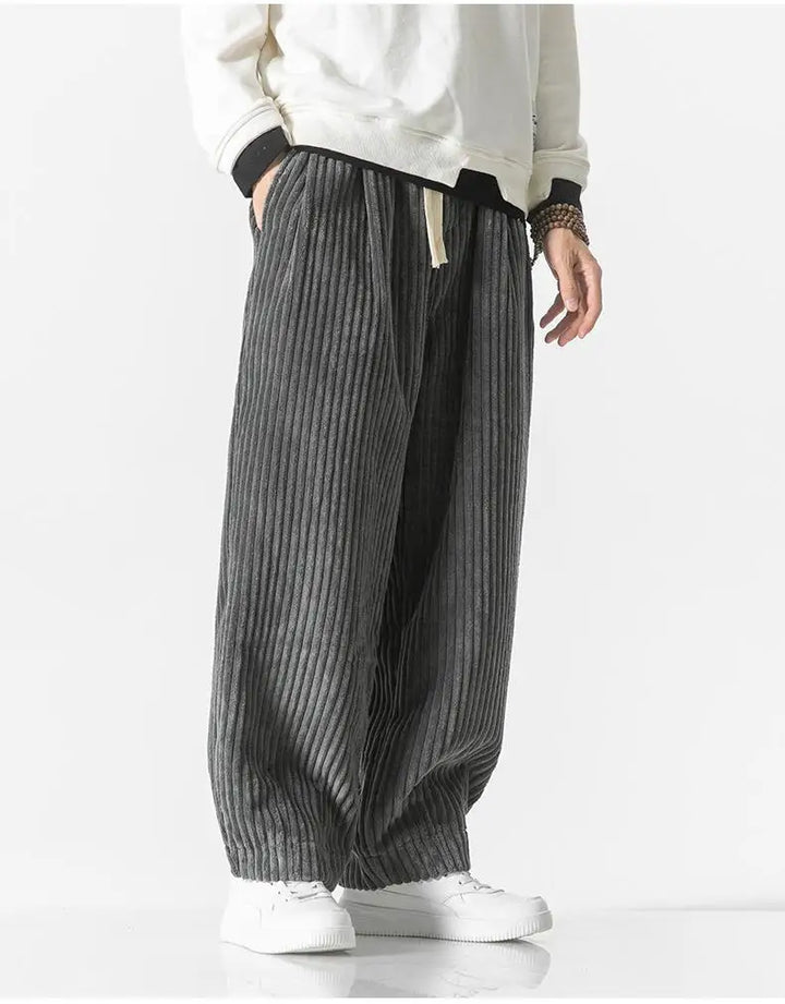 Pantalon à coupe décontractée avec design côtelé pour un confort ultime