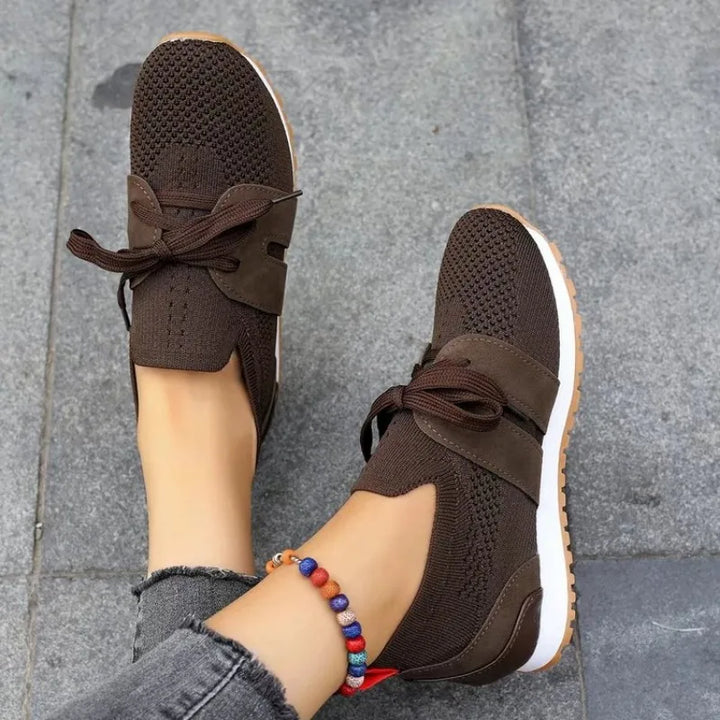 Rita - des chaussures décontractées confortables et élégantes pour un usage quotidien.