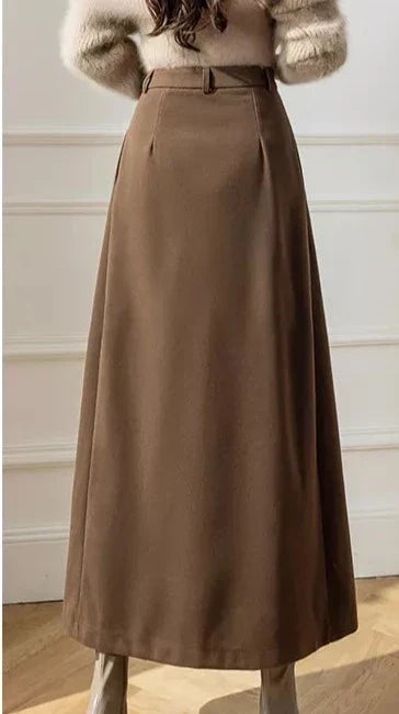 Quinne - Jupe plissée longue élégante classique pour femmes pour un look intemporel et stylé.