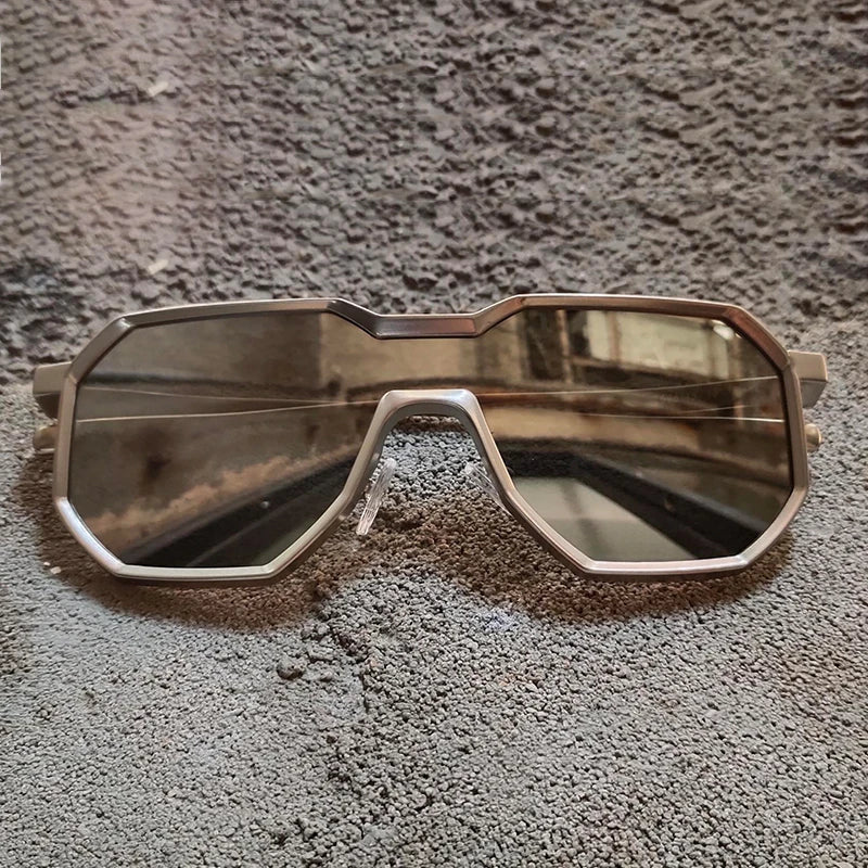 Leander - Lunettes pour hommes élégantes avec une monture Vanguard stylée.