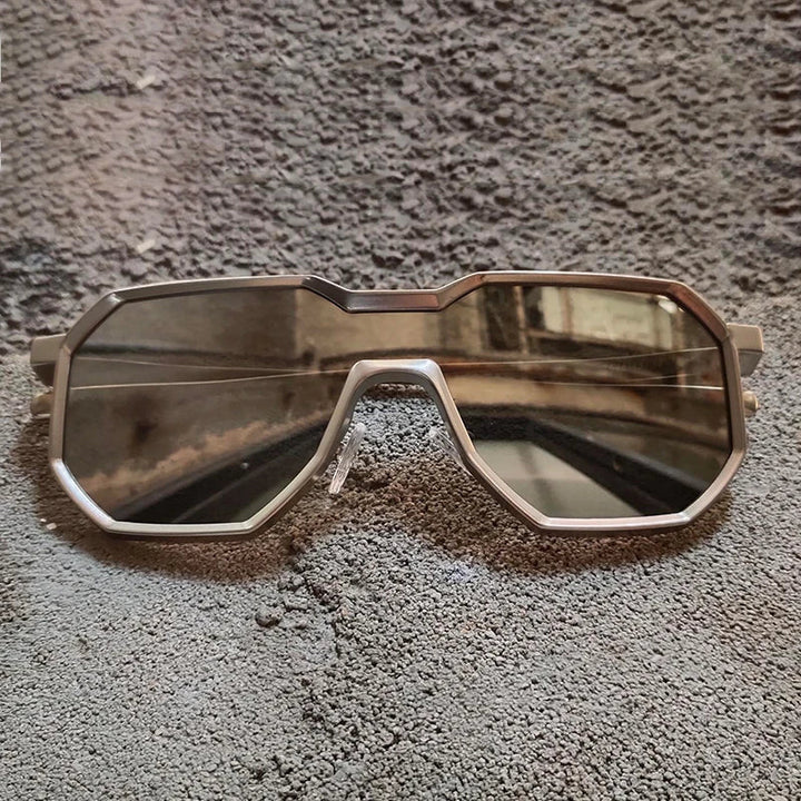 Leander - Lunettes pour hommes élégantes avec une monture Vanguard stylée.