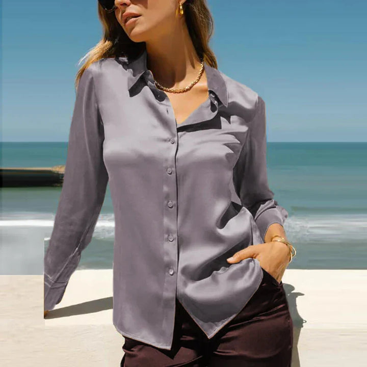 Persephone - Élégante blouse en satin à boutons pour femmes