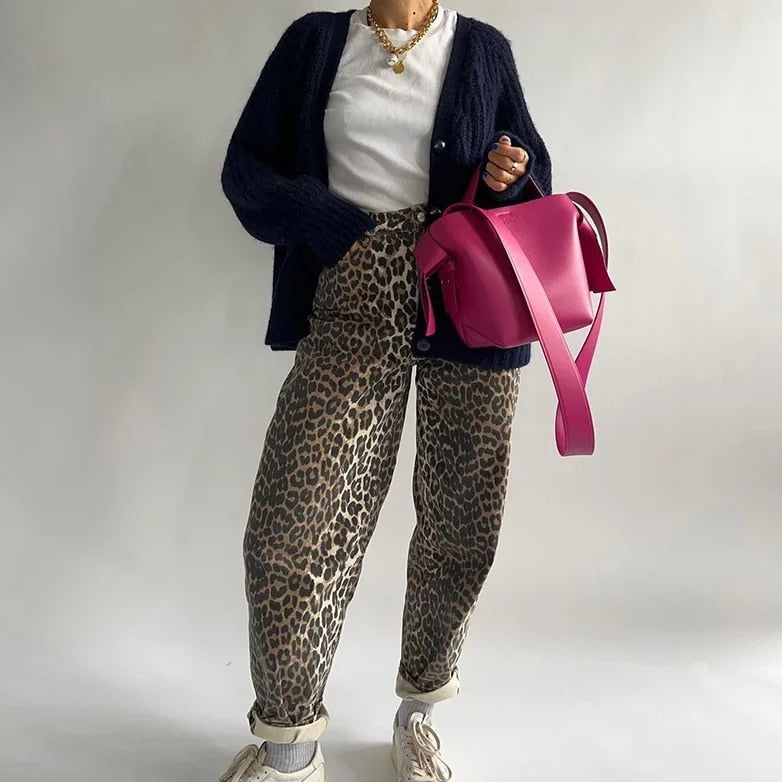 Bonnie - Jeans rétro à imprimé léopard pour un look ludique