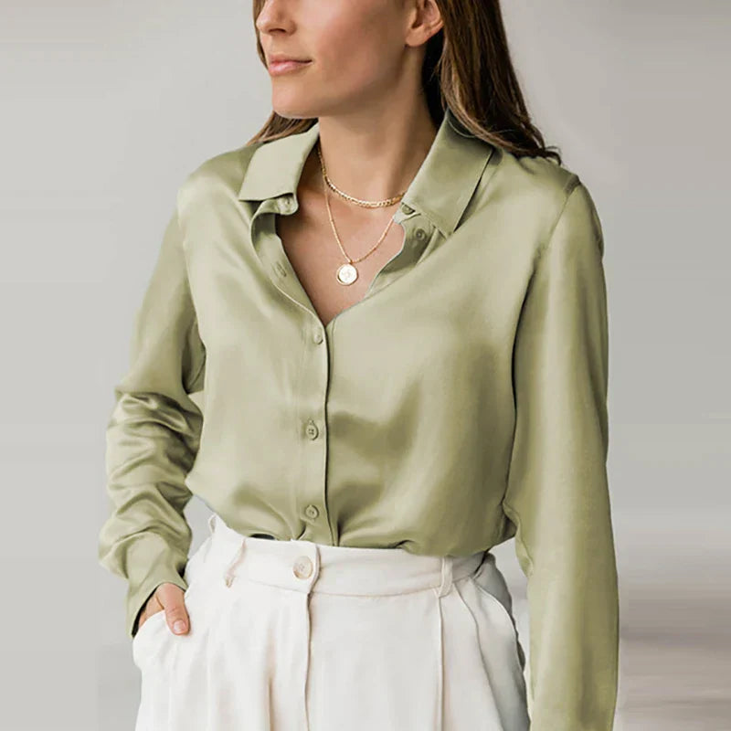 Persephone - Élégante blouse en satin à boutons pour femmes