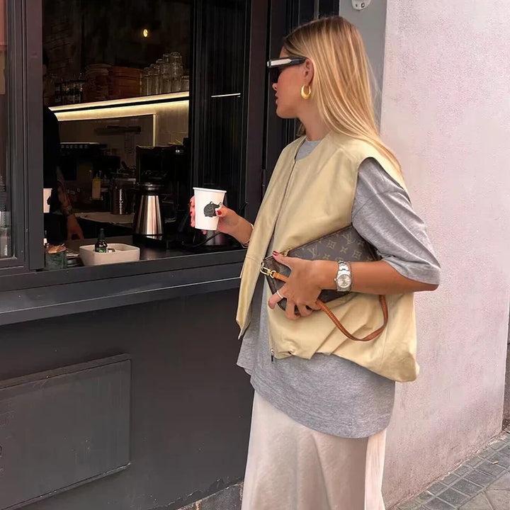 Veste Élégante Ivetta - Ajoutez une touche de style sophistiqué à votre look