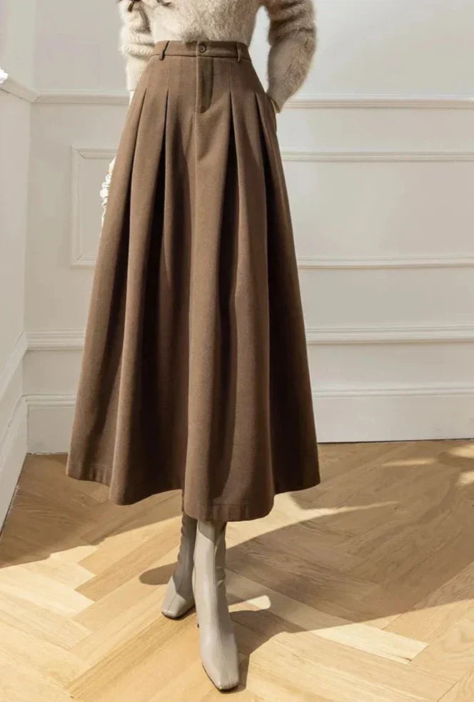 Quinne - Jupe plissée longue élégante classique pour femmes pour un look intemporel et stylé.