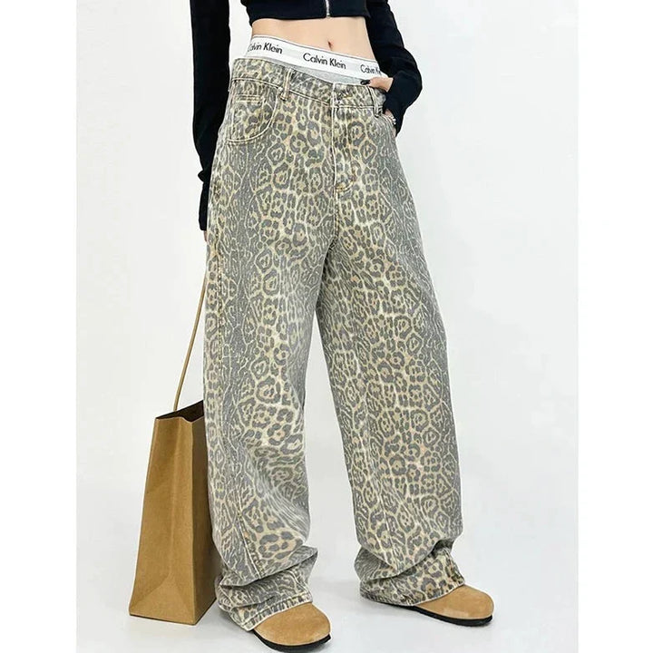Gilda - Pantalon rétro stylé avec un imprimé léopard très tendance