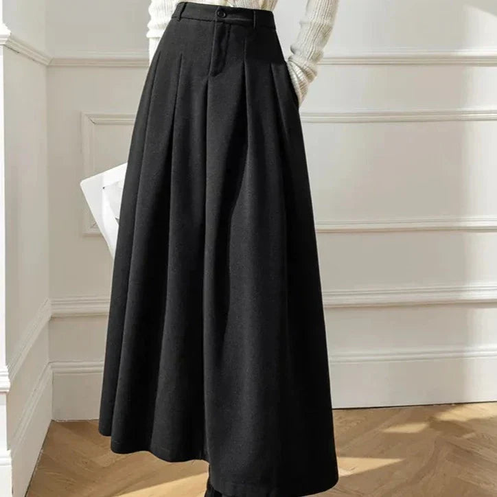 Quinne - Jupe plissée longue élégante classique pour femmes pour un look intemporel et stylé.