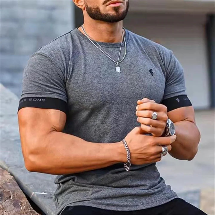 Ralden - T-shirt ajusté Muscle Fit pour hommes à manches courtes pour un look élégant et sportif.