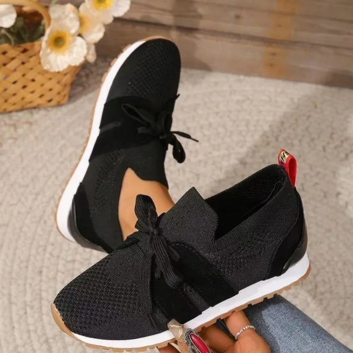 Rita - des chaussures décontractées confortables et élégantes pour un usage quotidien.
