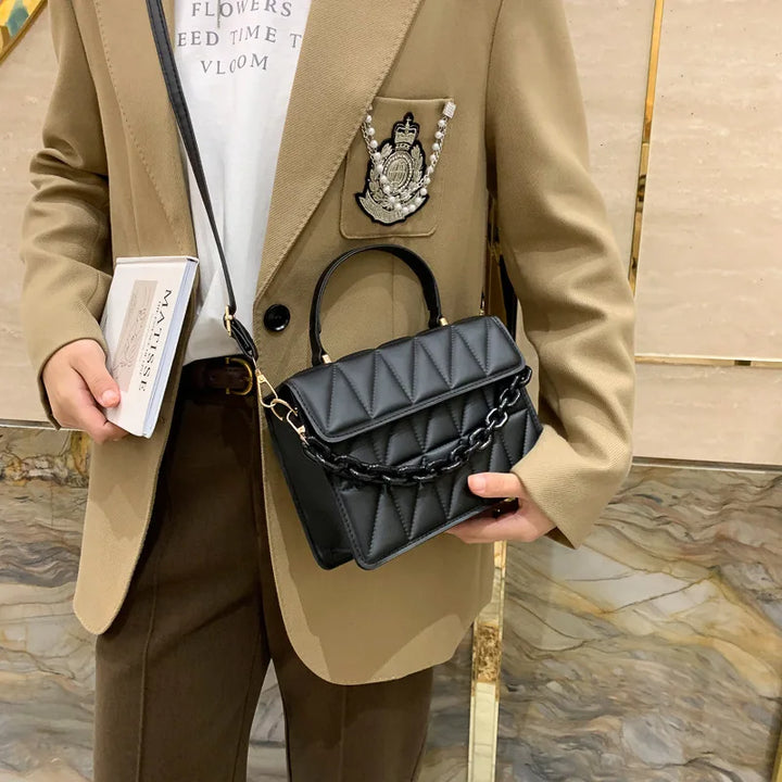 Nova - Sac à main pour dames de taille moyenne, sophistiqué avec un motif élégant