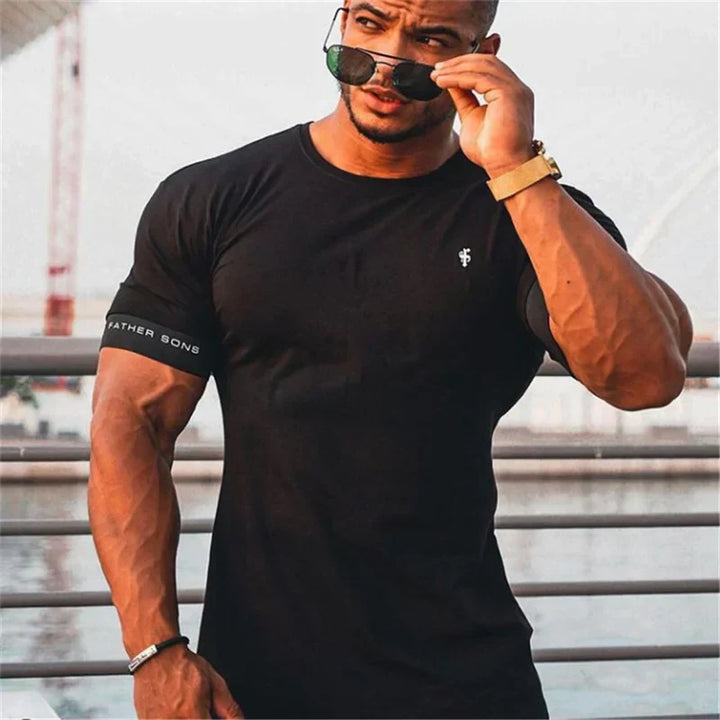 Ralden - T-shirt ajusté Muscle Fit pour hommes à manches courtes pour un look élégant et sportif.