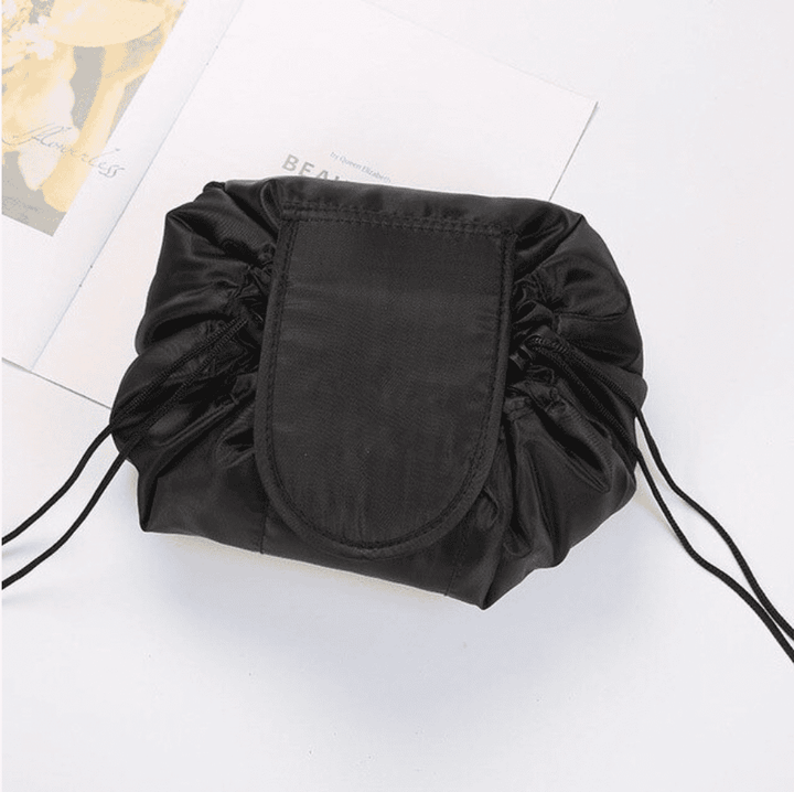 Sac à dos - Espace pour tout ce dont vous avez besoin, compact et pratique.