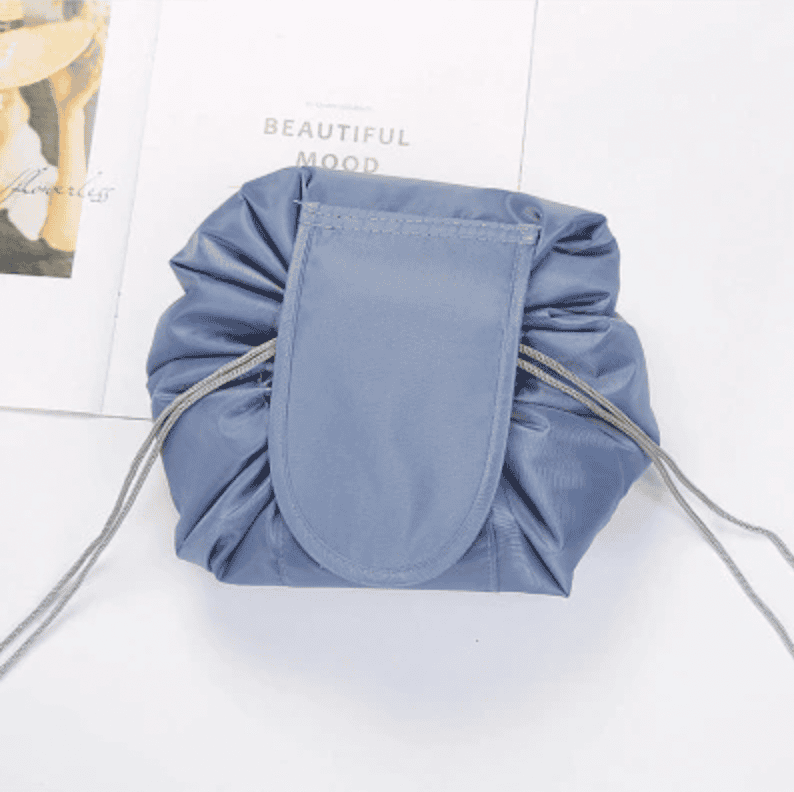 Sac à dos - Espace pour tout ce dont vous avez besoin, compact et pratique.