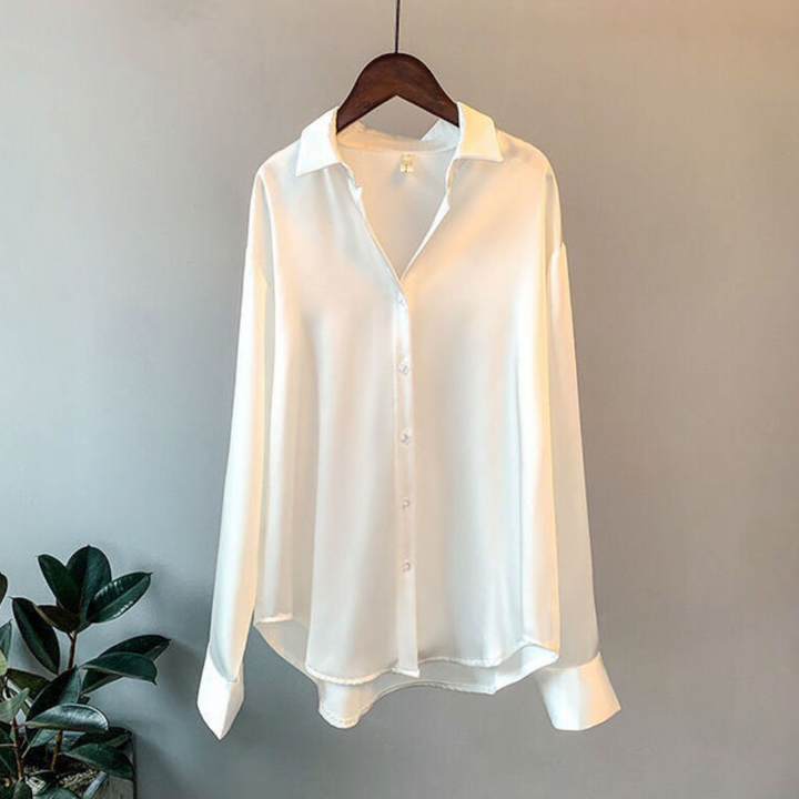 Elégante chemise en satin pour femme de Addie