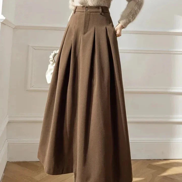 Quinne - Jupe plissée longue élégante classique pour femmes pour un look intemporel et stylé.