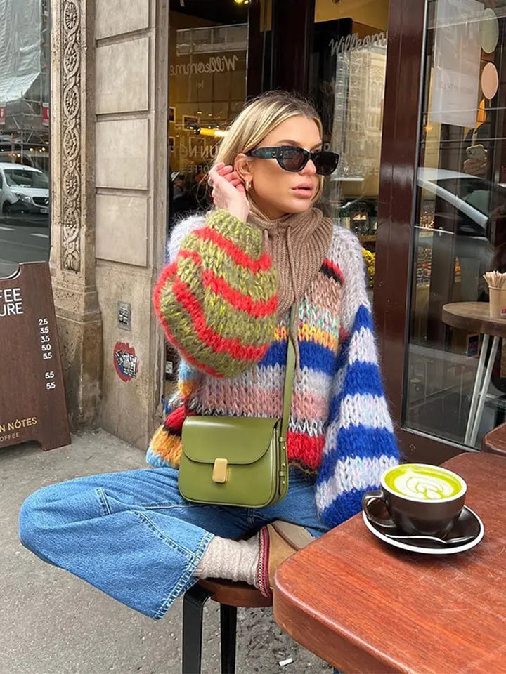 Izaline - Excellent Pull Coloré pour un Look Élégant