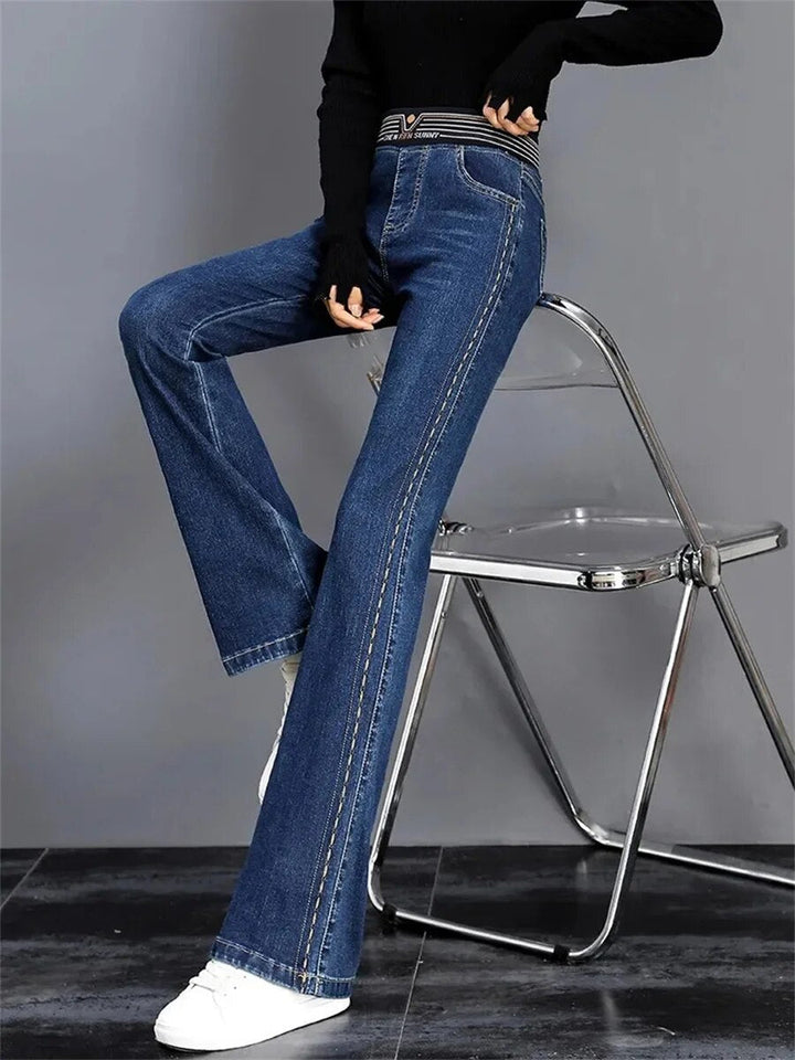 Jeans Nora stylé avec une taille haute pour une coupe flatteuse