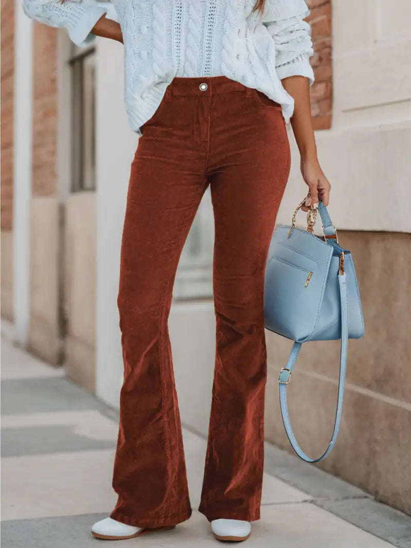 Sienna - pantalon évasé en velours côtelé élégant pour femmes pour un look tendance.