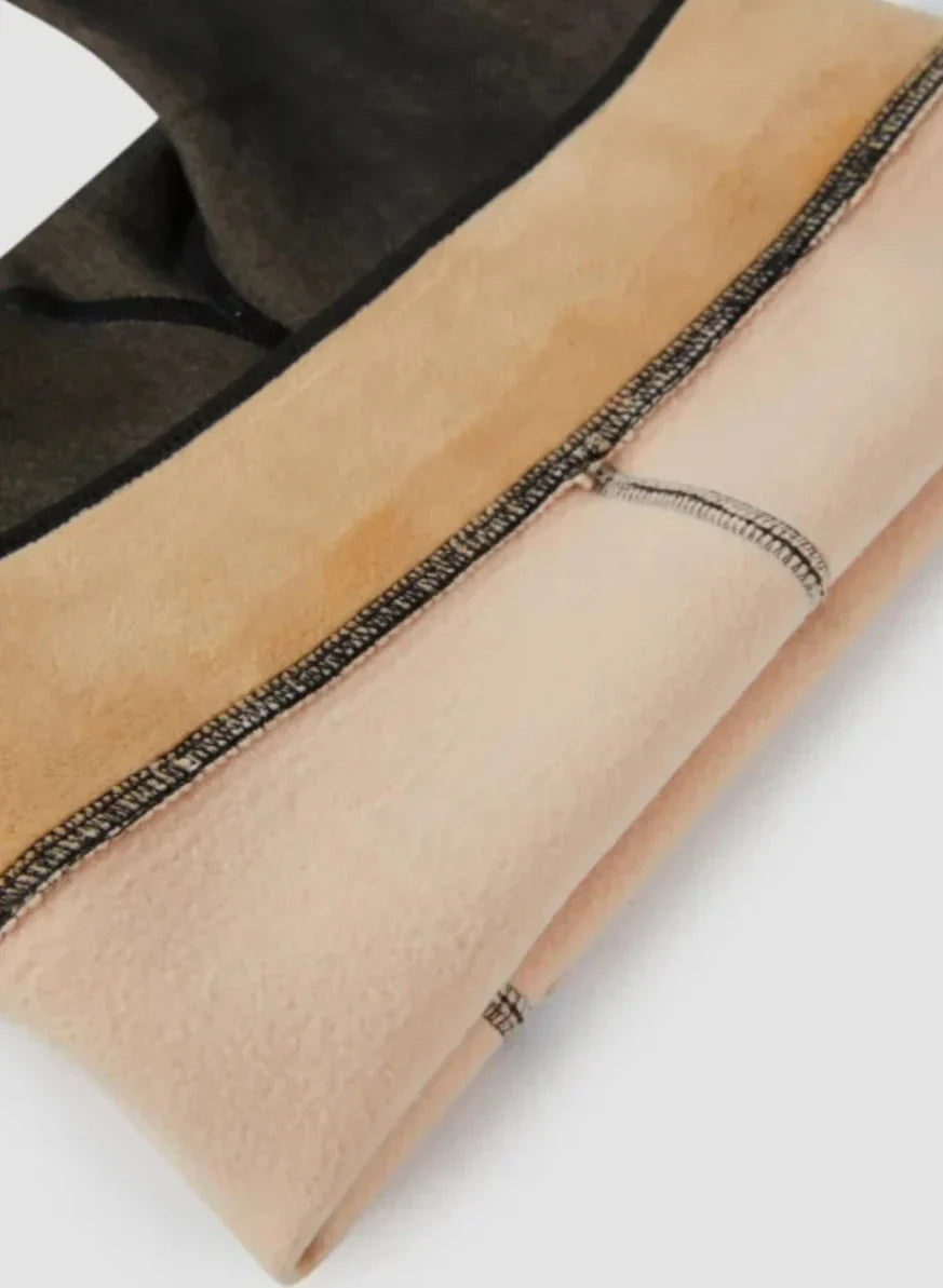 Collants en polaire Slim Fit pour un confort et une chaleur ultimes.