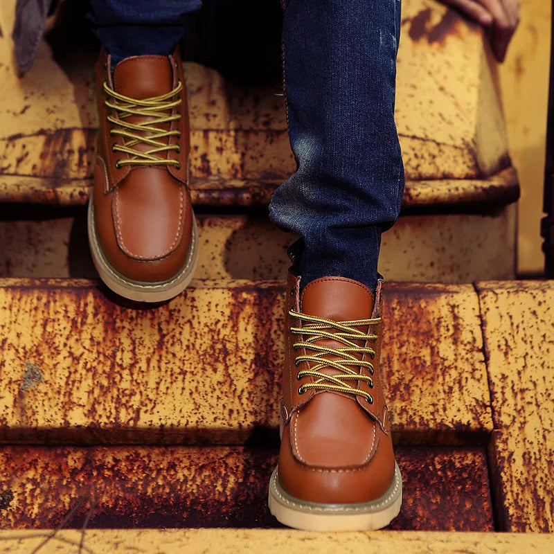 Derk™ Conçu pour le confort : Bottes en cuir pour hommes, élégantes et décontractées.