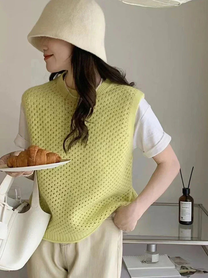 Merci pour votre question ! Voici une version plus attrayante du titre du produit :

Pull en tricot élégant sans doublure avec col rond de Danique