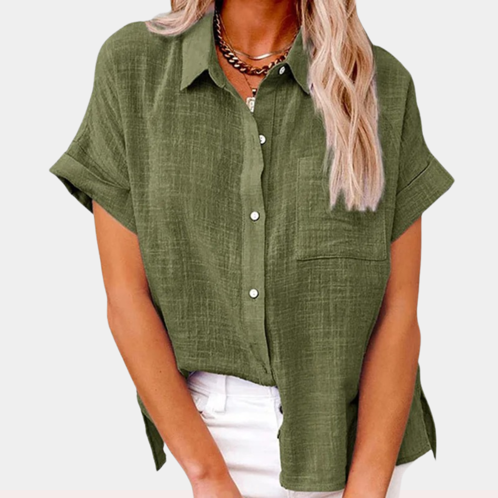 Cinzia | Blouse à manches courtes légère avec fermeture à boutons pour une allure confortable et élégante.