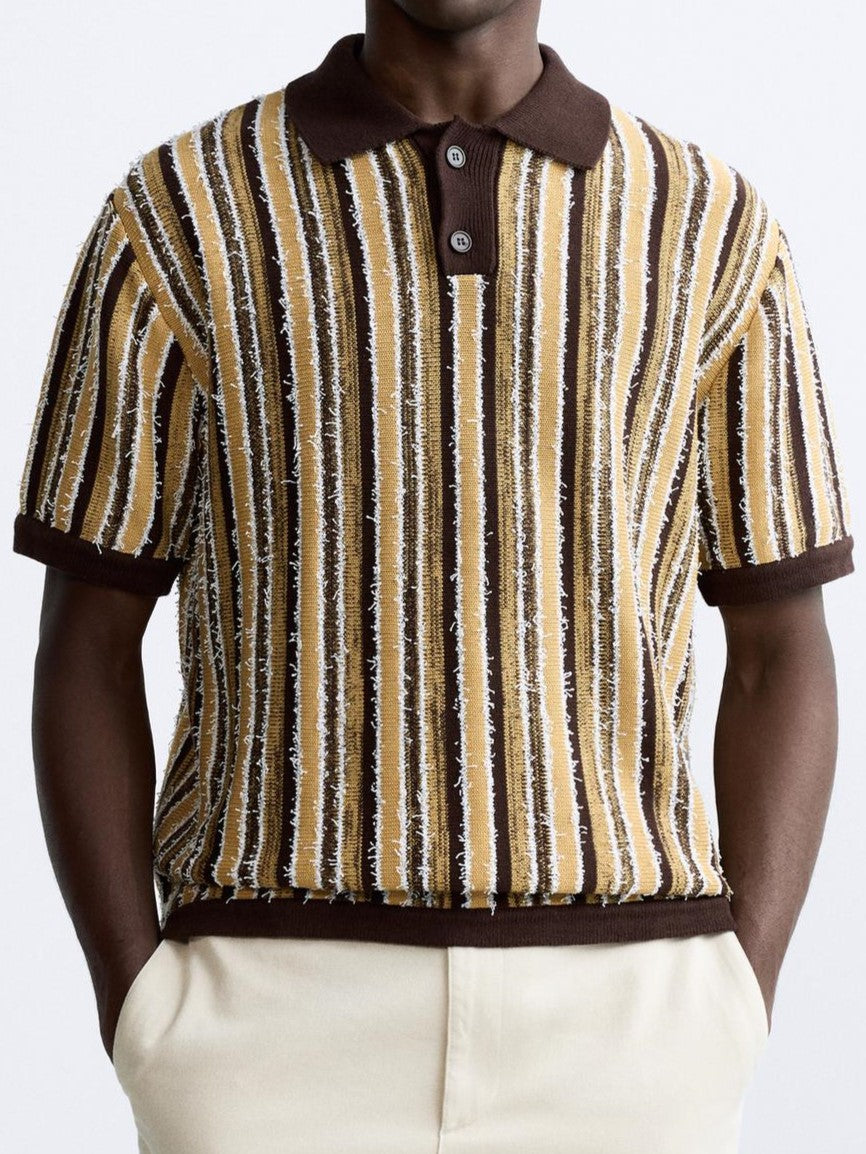 Chemise polo tricotée rétro élégante avec un motif rayé classique