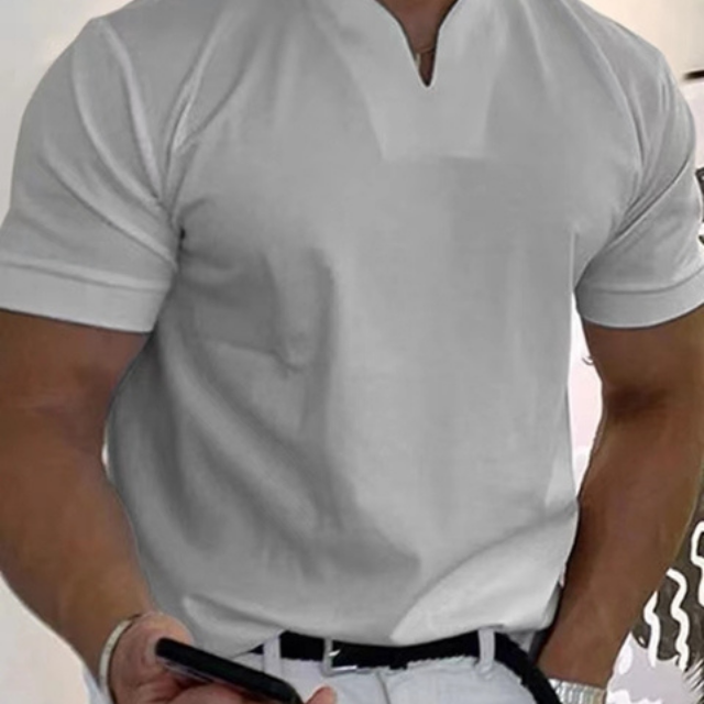 T-shirt à encolure fendue tendance - Chic et Confortable