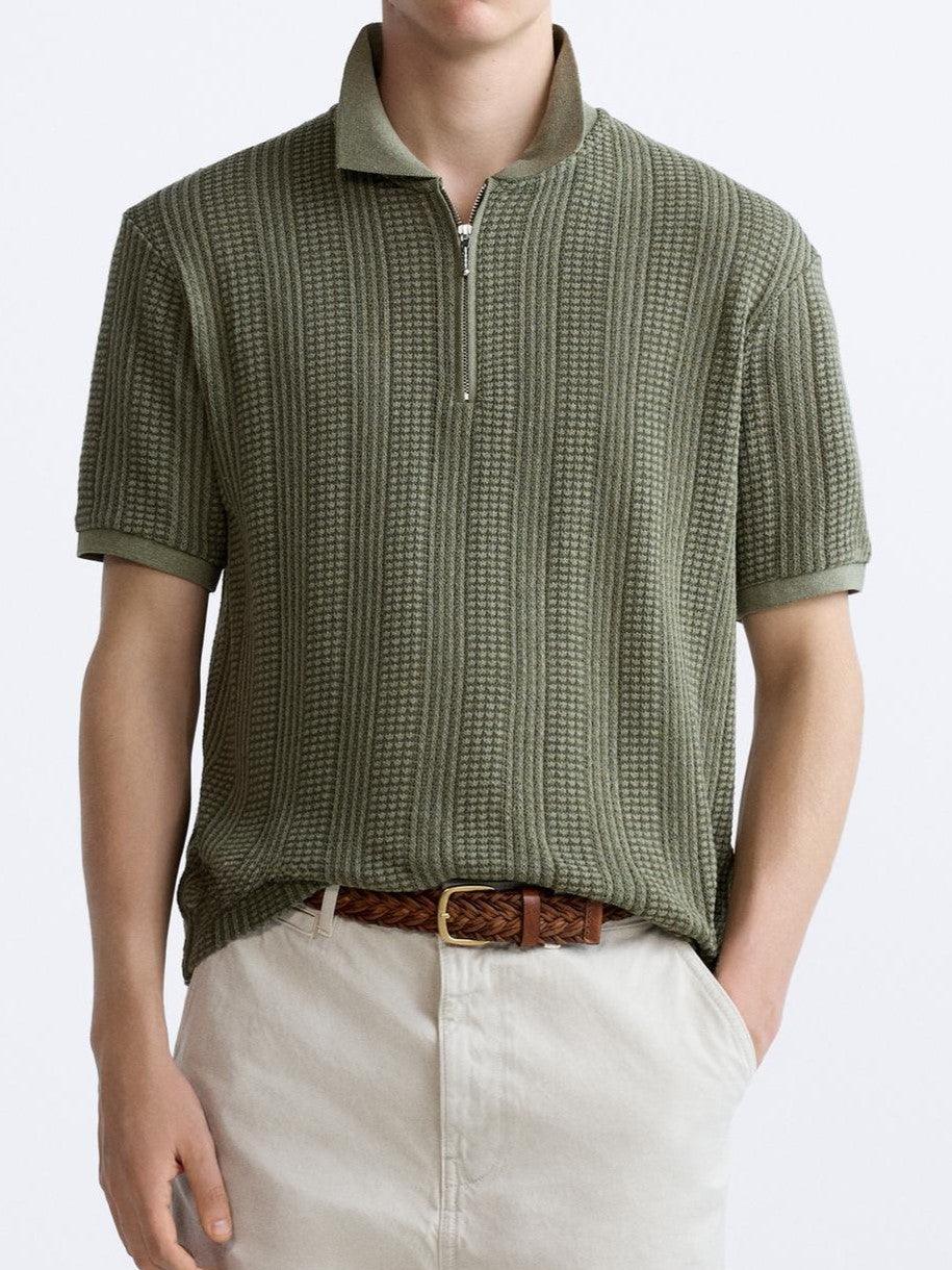 Polo tricotée élégante avec fermeture éclair pour un look chic