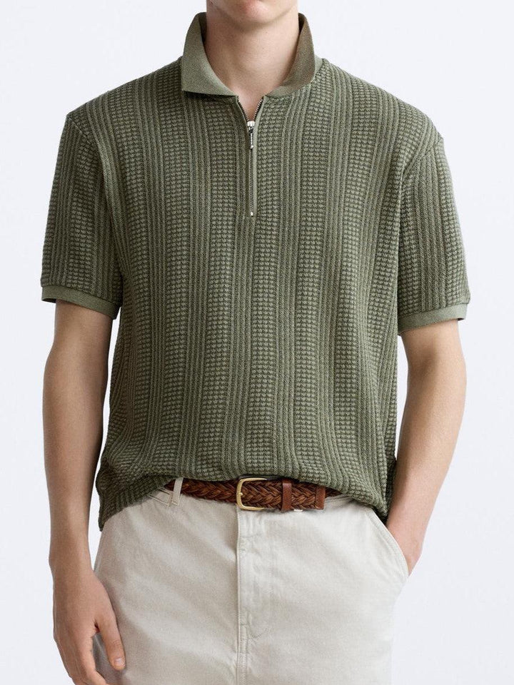 Polo tricotée élégante avec fermeture éclair pour un look chic