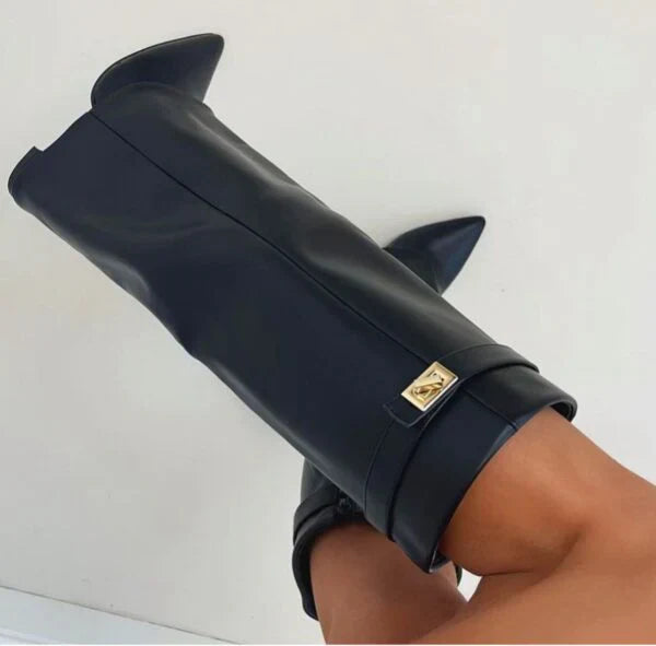 Kiara | Botte de genou élégantes avec une boucle tendance