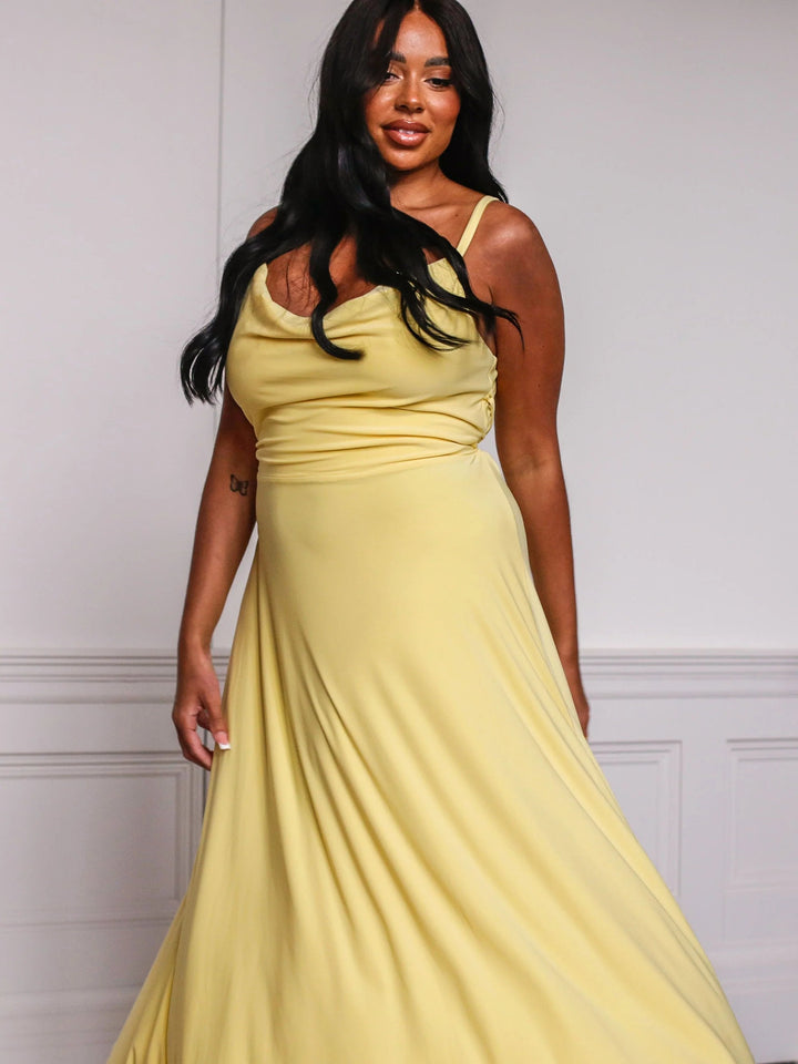 Laurice - Robe Maxi Drapée Élégante pour une Apparence Rafinée