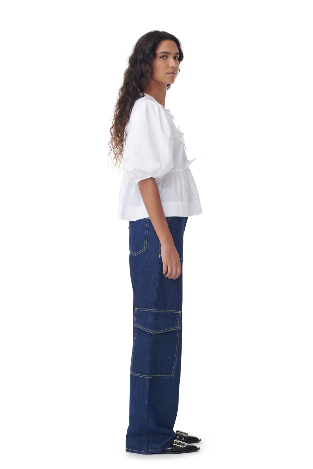 Berynth | Chemisier chic pour femmes avec des manches bouffantes et un détail nœud - un top élégant et stylé