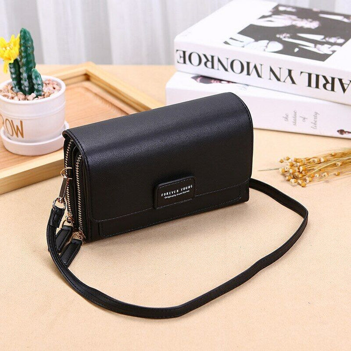 Sac en cuir synthétique élégant et classique pour un style intemporel.