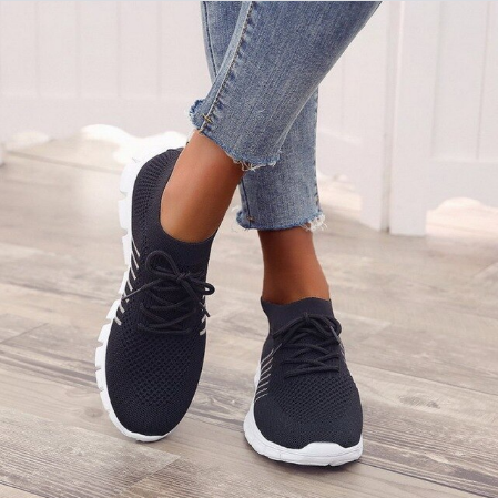 OrthoStyle - Sneakers Orthopédiques Élégants et Confortables pour les Amateurs de Mode
