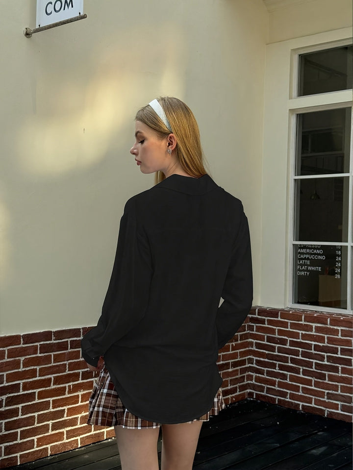 Andromeda | Chemisier boutonné à manches longues pour femmes, pour un look élégant