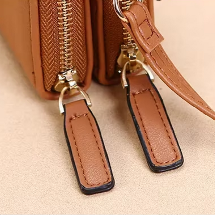 Sac en cuir synthétique élégant et classique pour un style intemporel.