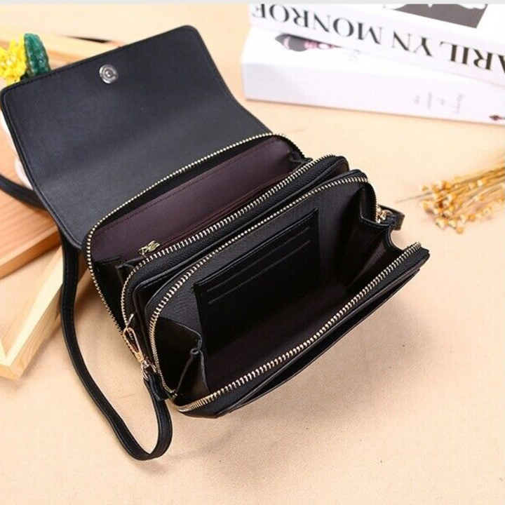 Sac en cuir synthétique élégant et classique pour un style intemporel.