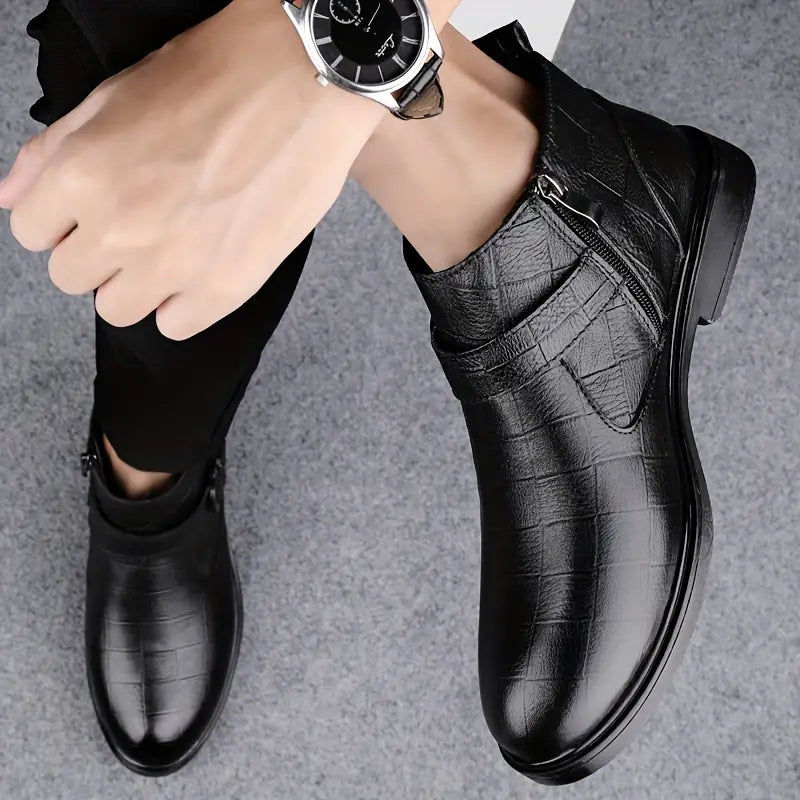 Bottes en cuir élégantes Frank™ avec détails à la mode de boucle.